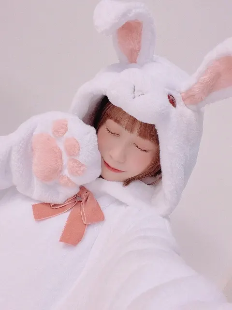 東村 芽依｜🐇（2023-12-31）