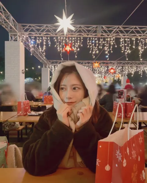 東村 芽依｜🎁（2023-12-01）
