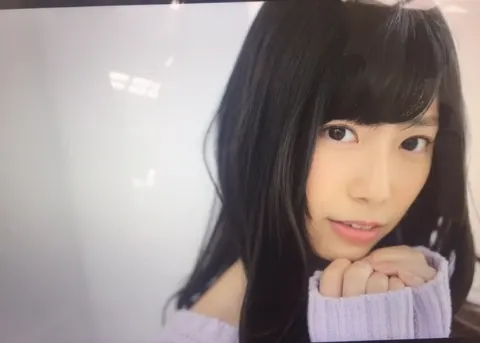 東村 芽依｜HUSTLE PRESSさん...103（2017-02-04）｜2枚目