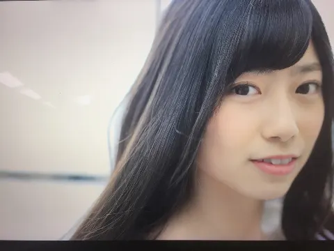 東村 芽依｜HUSTLE PRESSさん...103（2017-02-04）｜5枚目