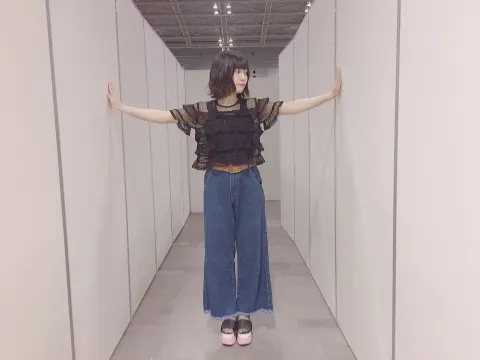 東村 芽依｜ありがとうございます...216（2017-07-10）｜2枚目