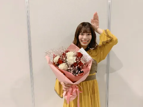 東村 芽依｜💐（2019-12-30）｜3枚目