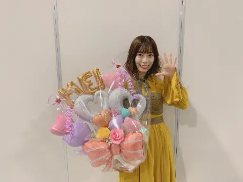 東村 芽依｜💐（2019-12-30）｜4枚目