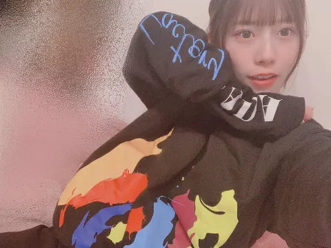 東村 芽依｜🍓（2020-03-13）｜4枚目