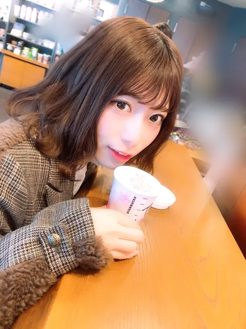 東村 芽依｜○○なう（2019-02-18）｜3枚目