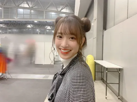 東村 芽依｜🦒（2020-01-28）｜2枚目