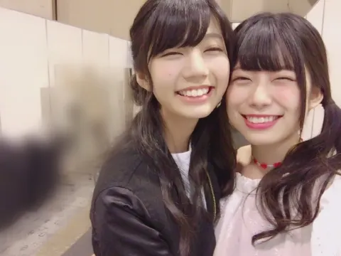 東村 芽依｜個別握手会...176（2017-05-15）｜3枚目