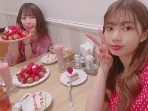 東村 芽依｜🍓（2019-04-16）｜3枚目