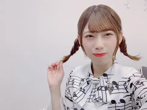 東村 芽依｜🎵（2019-10-04）｜2枚目