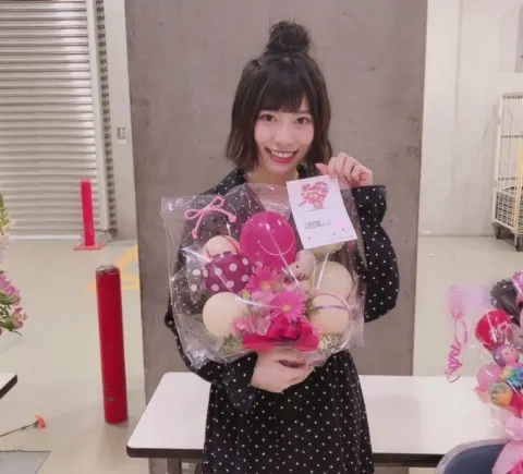 東村 芽依｜お花（2018-03-19）｜2枚目