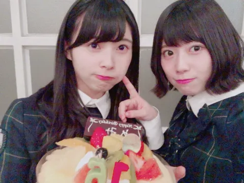 東村 芽依｜めみおめでとう♡（2017-12-04）｜2枚目