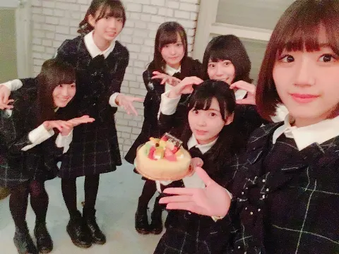 東村 芽依｜めみおめでとう♡（2017-12-04）｜3枚目