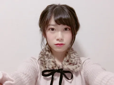 東村 芽依｜小鳥...96（2017-01-29）｜3枚目