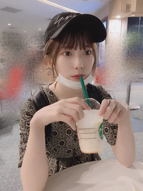 東村 芽依｜🧢（2019-10-06）｜2枚目