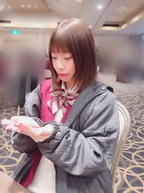 東村 芽依｜初詣（2019-01-11）｜4枚目