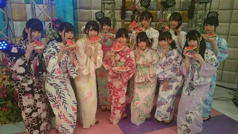 東村 芽依｜カラオケ...244（2017-08-29）｜2枚目