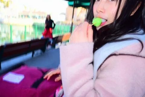 東村 芽依｜ぴんくしろみどり...99（2017-02-02）｜2枚目