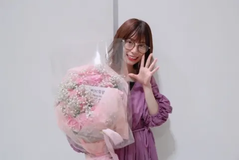 東村 芽依｜💐（2019-05-11）｜9枚目