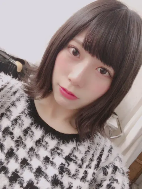 東村 芽依｜BIG_ONE_GIRLS_さん（2017-12-01）