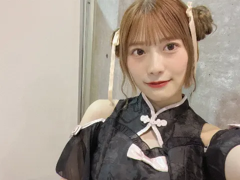 東村 芽依｜11月4日（2024-11-04）｜3枚目