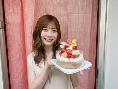 東村 芽依｜🍓（2023-08-23）