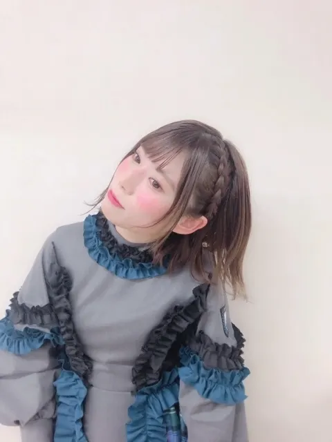 東村 芽依｜冬だ（2018-12-10）｜3枚目