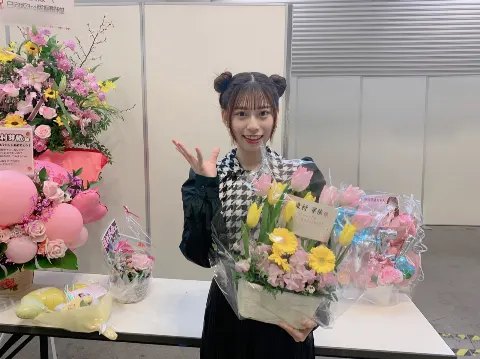 東村 芽依｜💐（2020-02-18）｜4枚目