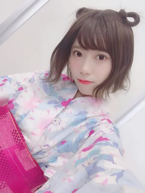 東村 芽依｜ピンク（2018-08-12）