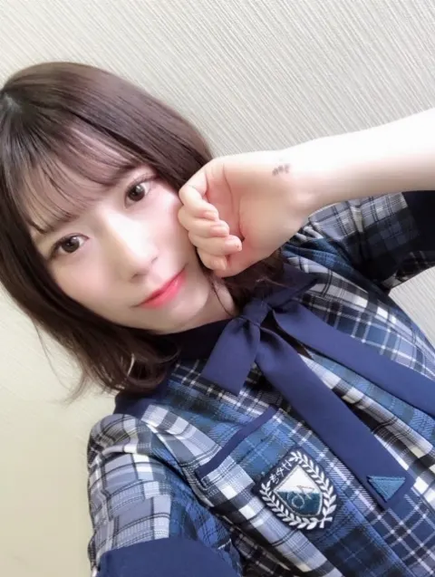 東村 芽依｜サイン会（2019-02-11）