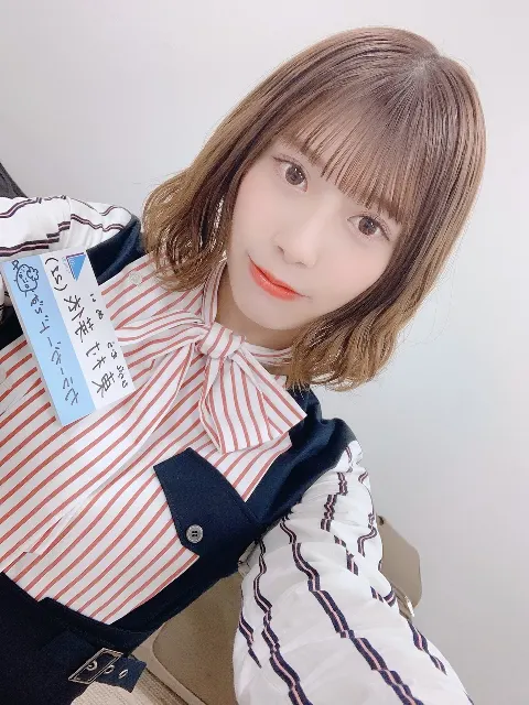 東村 芽依｜💄（2020-03-01）