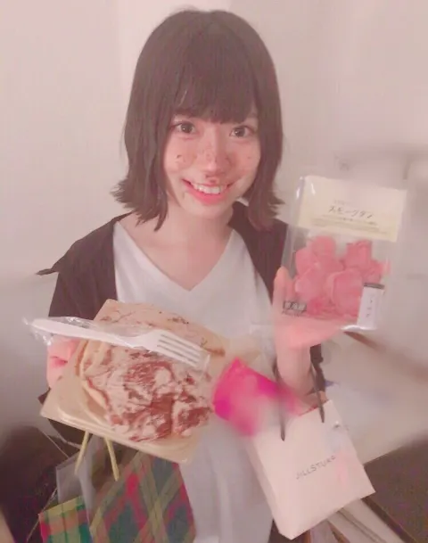 東村 芽依｜19歳...241（2017-08-25）｜3枚目