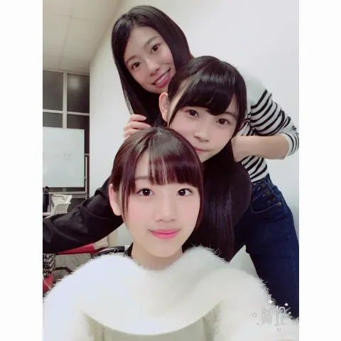 東村 芽依｜アー写...49（2016-11-23）｜2枚目