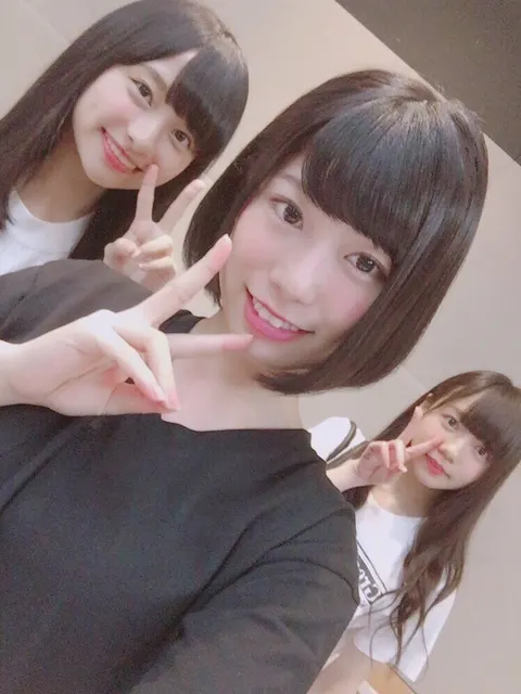 東村 芽依｜サイン会...230（2017-08-01）｜3枚目