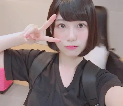 東村 芽依｜サイン会...230（2017-08-01）