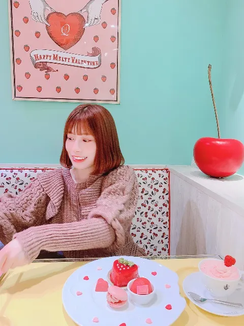 東村 芽依｜🍓（2020-02-17）｜5枚目