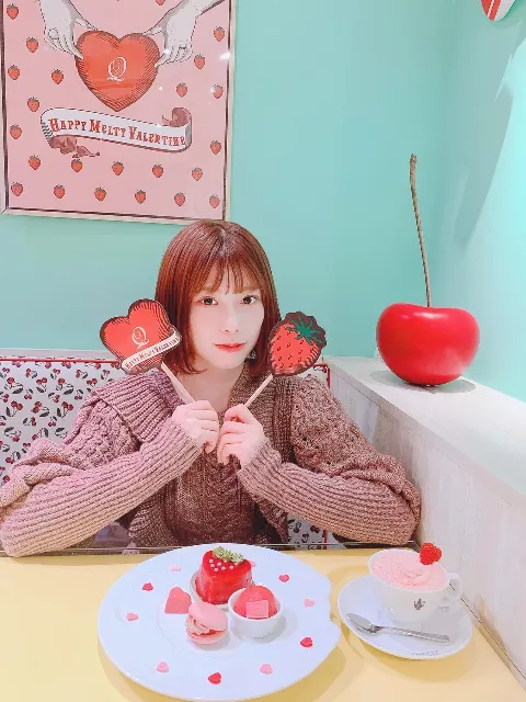 東村 芽依｜🍓（2020-02-17）