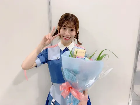 東村 芽依｜💐（2019-10-17）｜2枚目