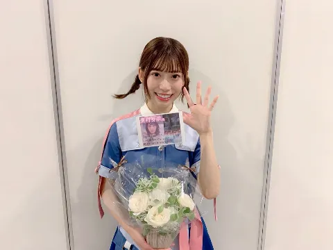 東村 芽依｜💐（2019-10-17）｜7枚目