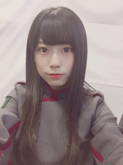 東村 芽依｜B.L.T.さん...210（2017-07-01）