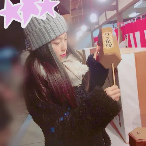 東村 芽依｜2017年あけましておめでとうございます...72（2017-01-03）｜2枚目