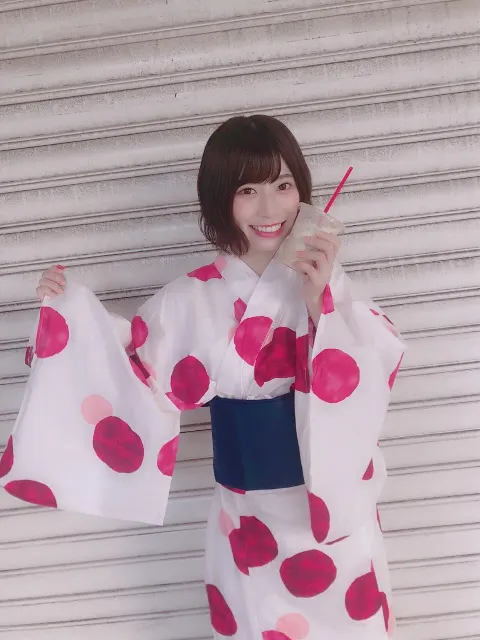 東村 芽依｜海の日（2018-07-18）｜2枚目