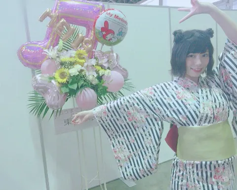 東村 芽依｜お花...238（2017-08-15）