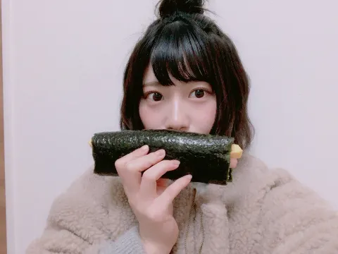 東村 芽依｜個別握手会（2018-02-09）｜5枚目