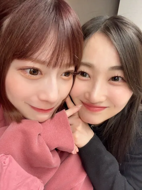 東村 芽依｜💜💛（2023-12-14）｜2枚目