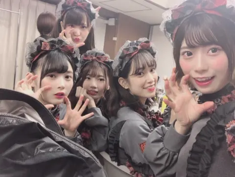 東村 芽依｜いやほい（2018-10-31）｜3枚目