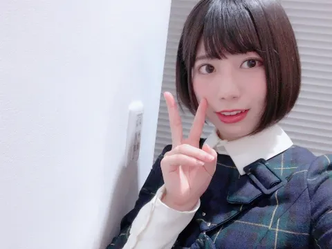 東村 芽依｜サプライズ（2017-12-28）｜4枚目