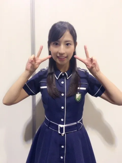 井口 眞緒｜ひらがなけやきの衣装（2016-08-16）