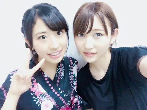 井口 眞緒｜みんなとの写真♡（2016-09-01）｜4枚目