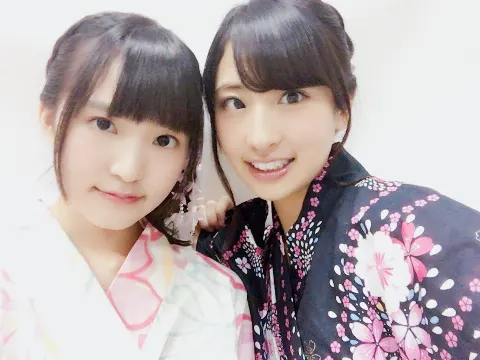 井口 眞緒｜みんなとの写真♡（2016-09-01）｜10枚目