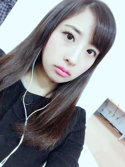 井口 眞緒｜今日から11月（2016-11-01）｜2枚目